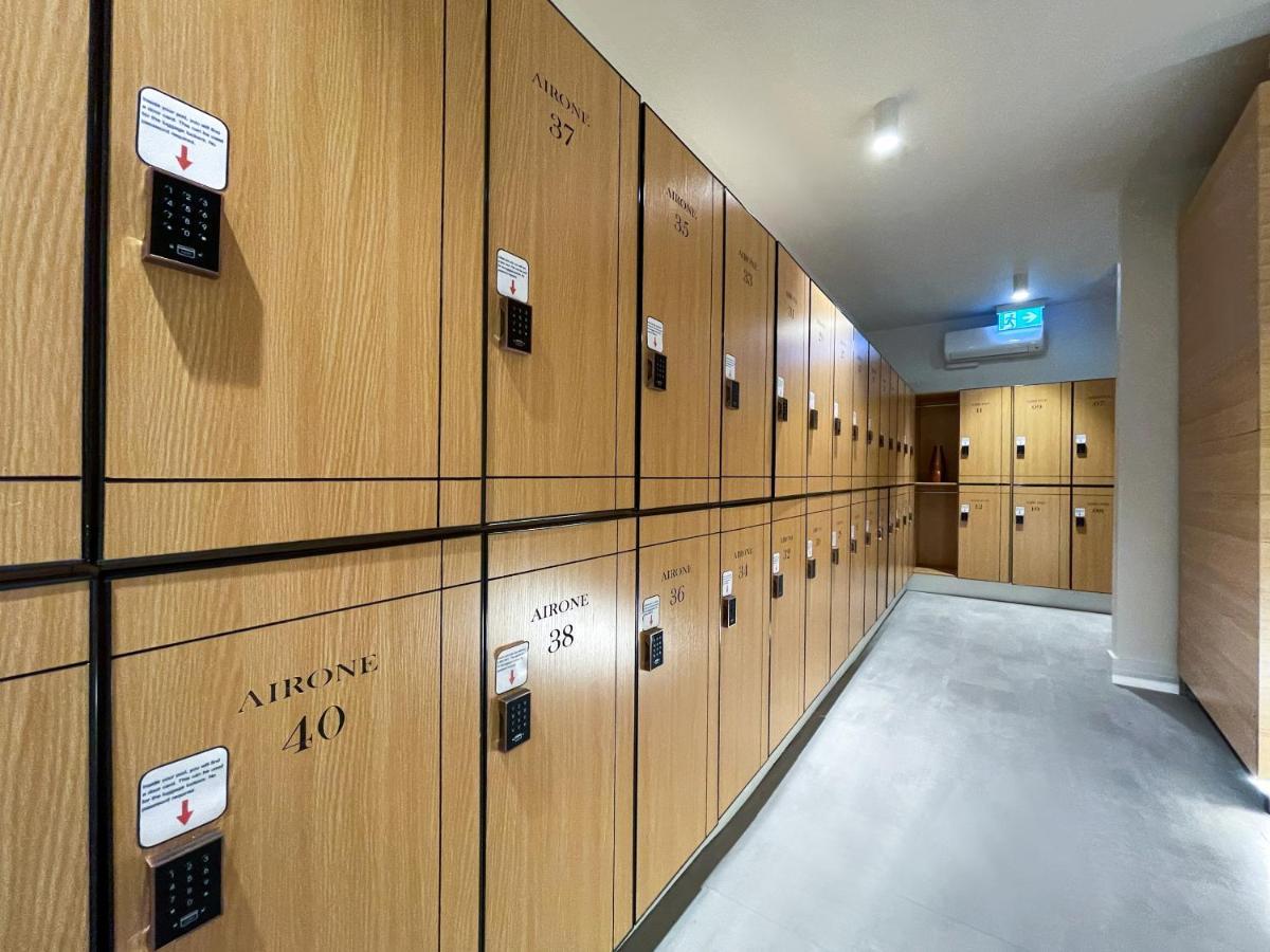 Airone Capsule Hotel Hobart Eksteriør billede